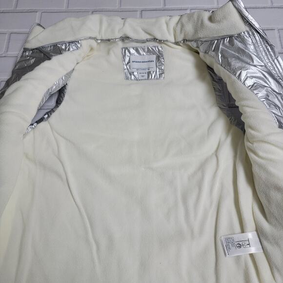 Girls Heavyweight Puffer Vest Silver Metallic Size XXL (14-16) - Picture 3 of 7